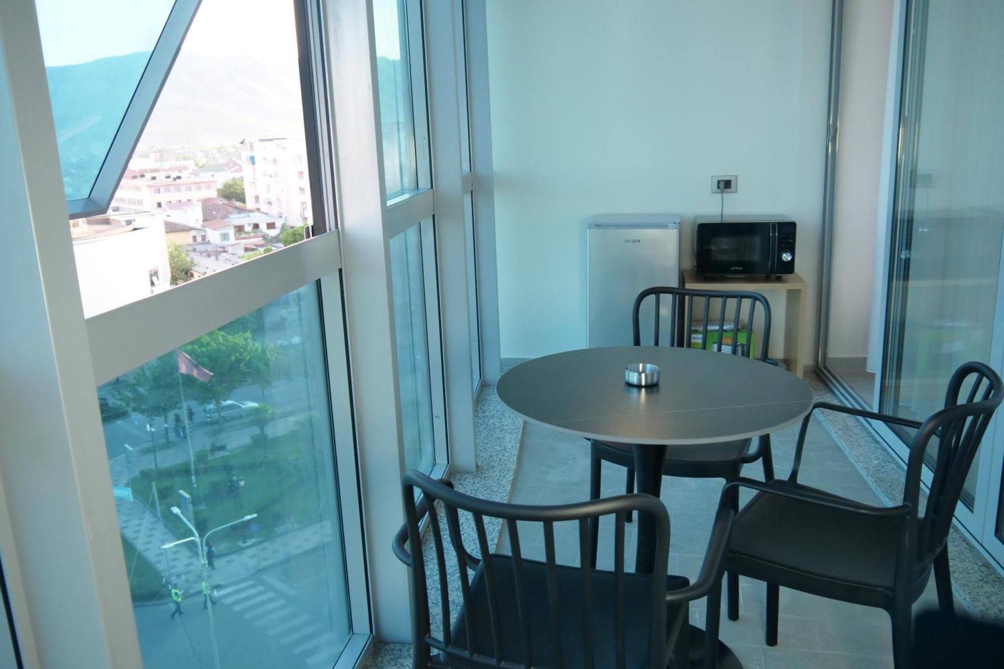 Stay-Five Rooms & Apartments Szkodra Zewnętrze zdjęcie