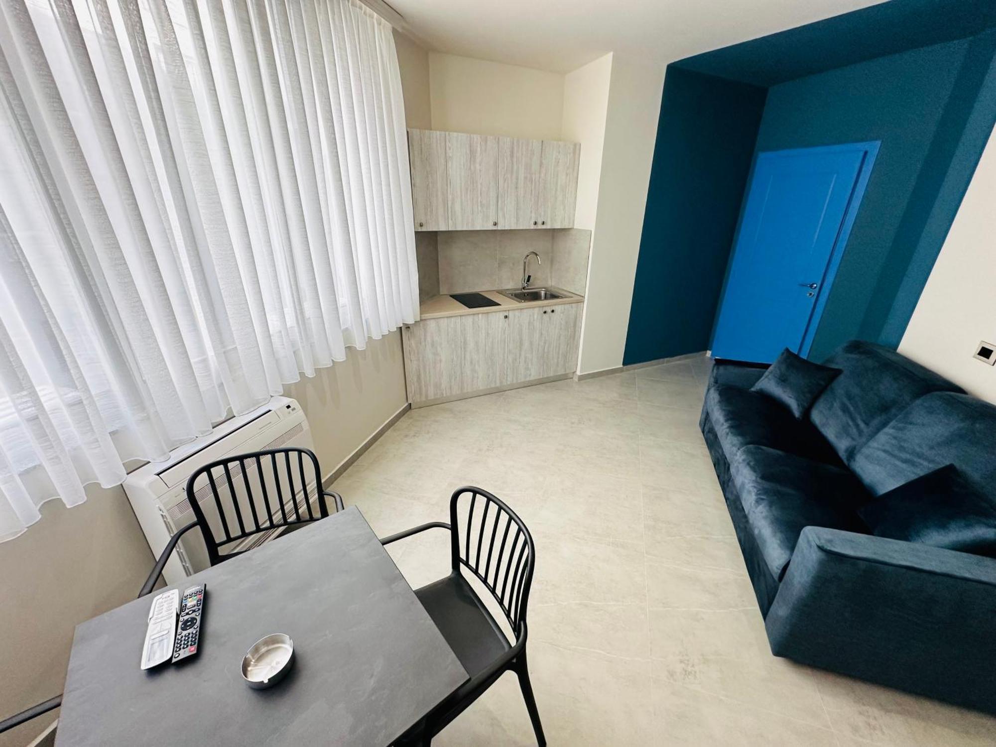 Stay-Five Rooms & Apartments Szkodra Zewnętrze zdjęcie