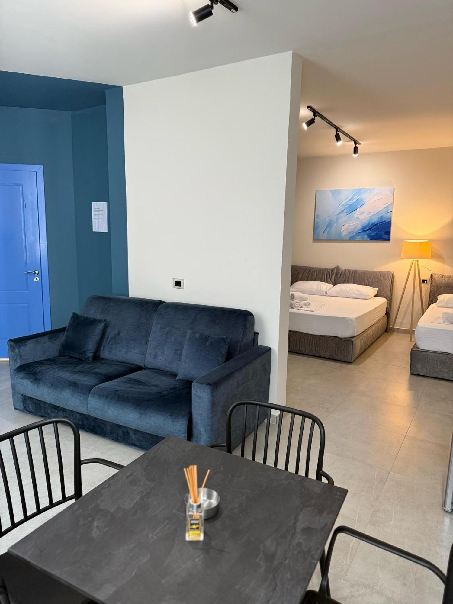 Stay-Five Rooms & Apartments Szkodra Zewnętrze zdjęcie