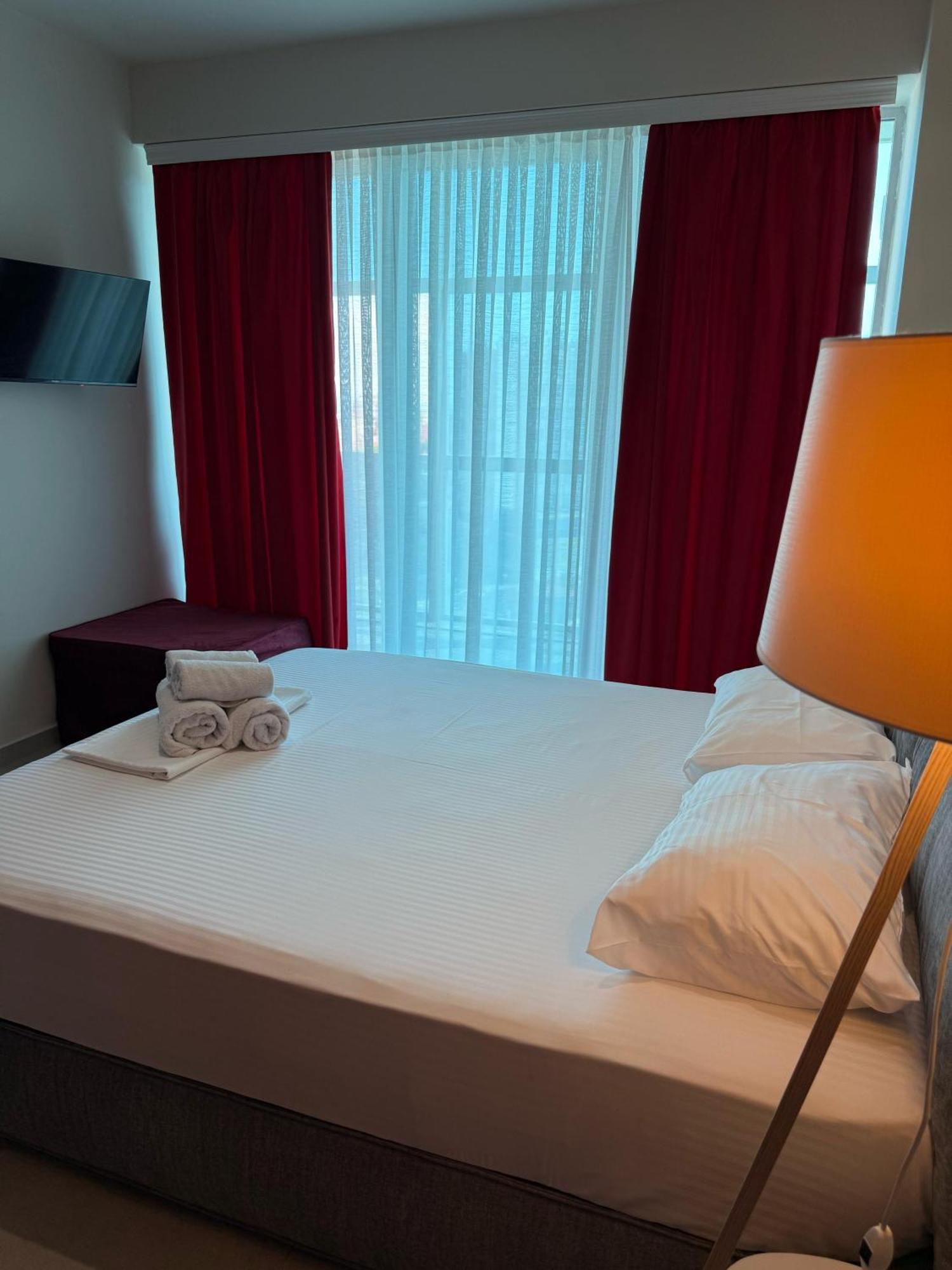 Stay-Five Rooms & Apartments Szkodra Zewnętrze zdjęcie