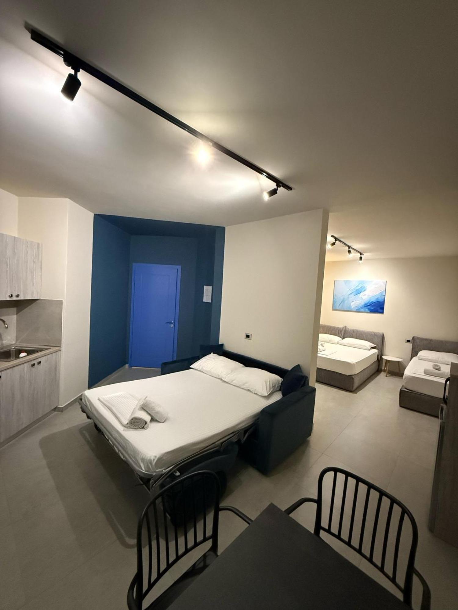 Stay-Five Rooms & Apartments Szkodra Zewnętrze zdjęcie